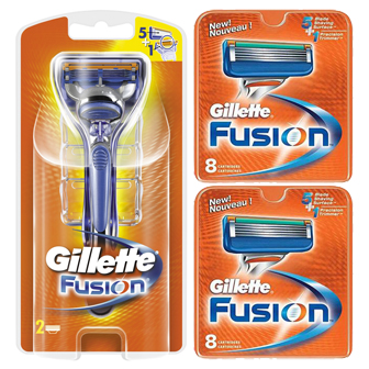Dagaanbieding - Gillette Combi Fusion Systeem + 16 mesjes dagelijkse aanbiedingen